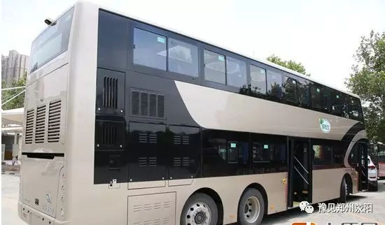 Blockbuster! Panoramic sunroof electric double decker in Zhengzhou!
