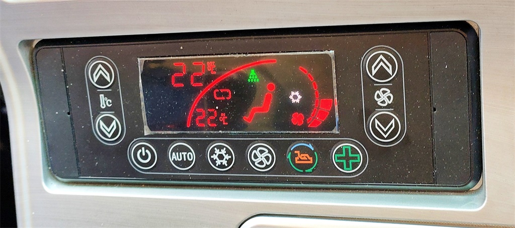 Tips of CLING A/C maintenance in winter For A/C with cooling function only