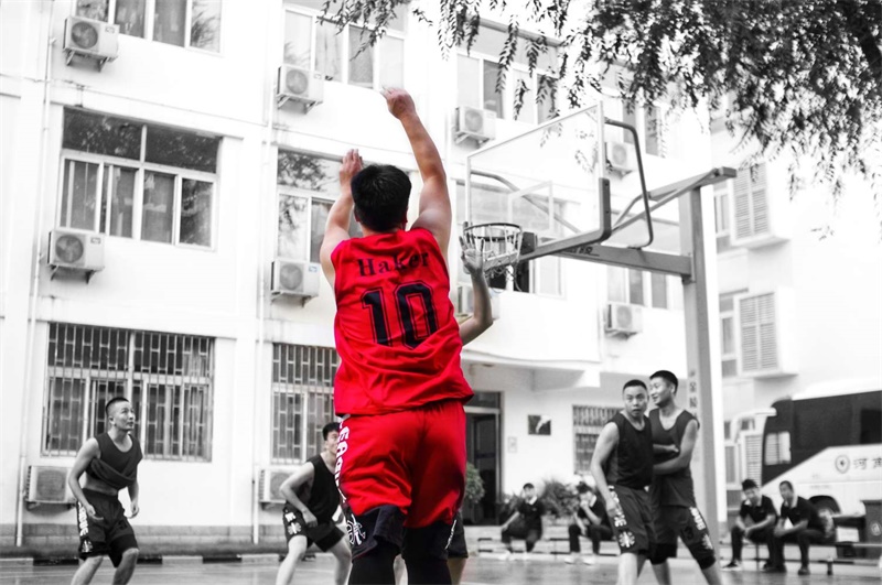 CLING basketball team practice