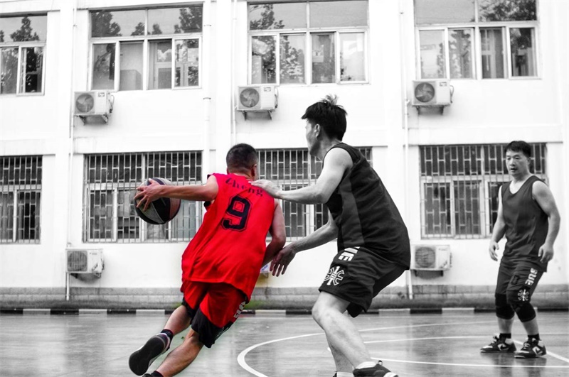 CLING basketball team practice