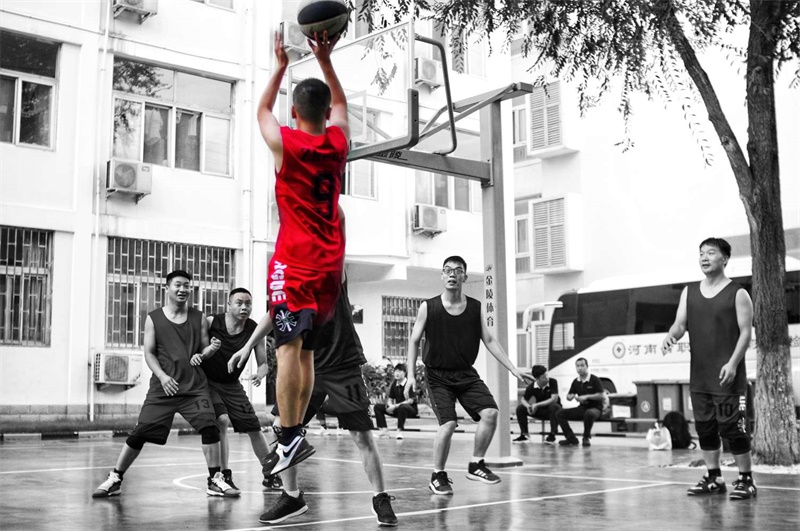 CLING basketball team practice