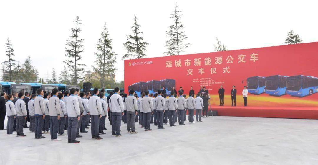 How CLING HVAC enhances experience on 208 E-buses