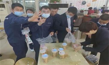 Our first cup of milk tea!