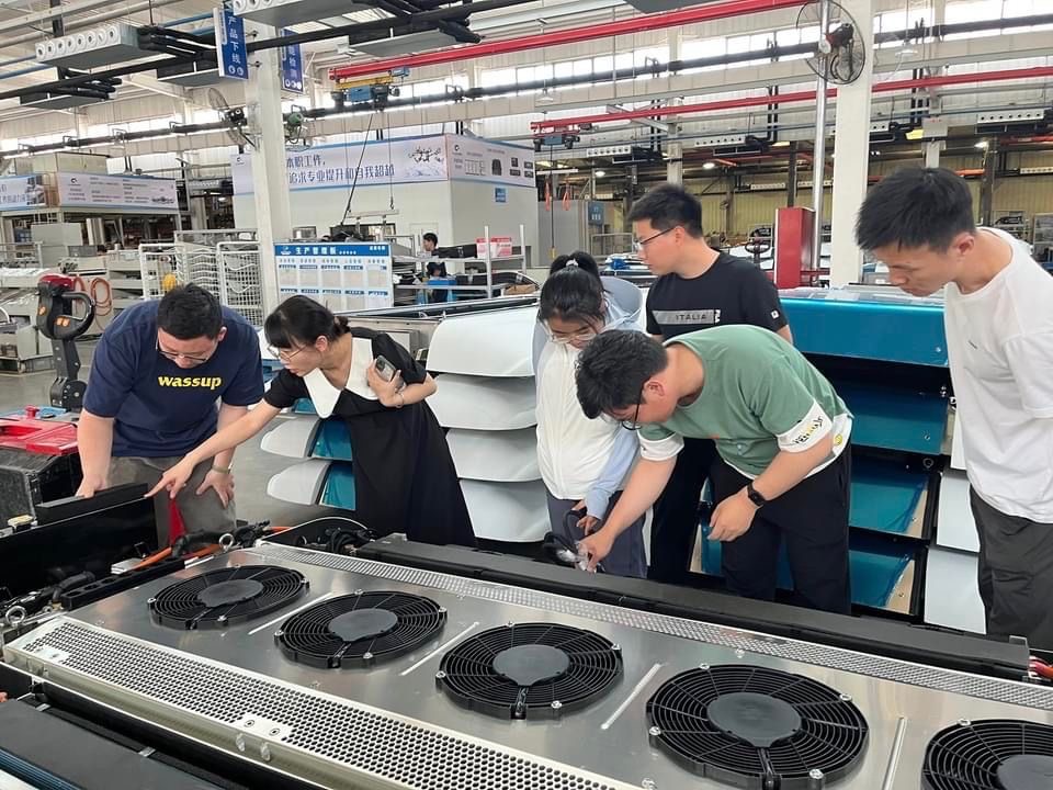 Learn the latest technology in the production workshop