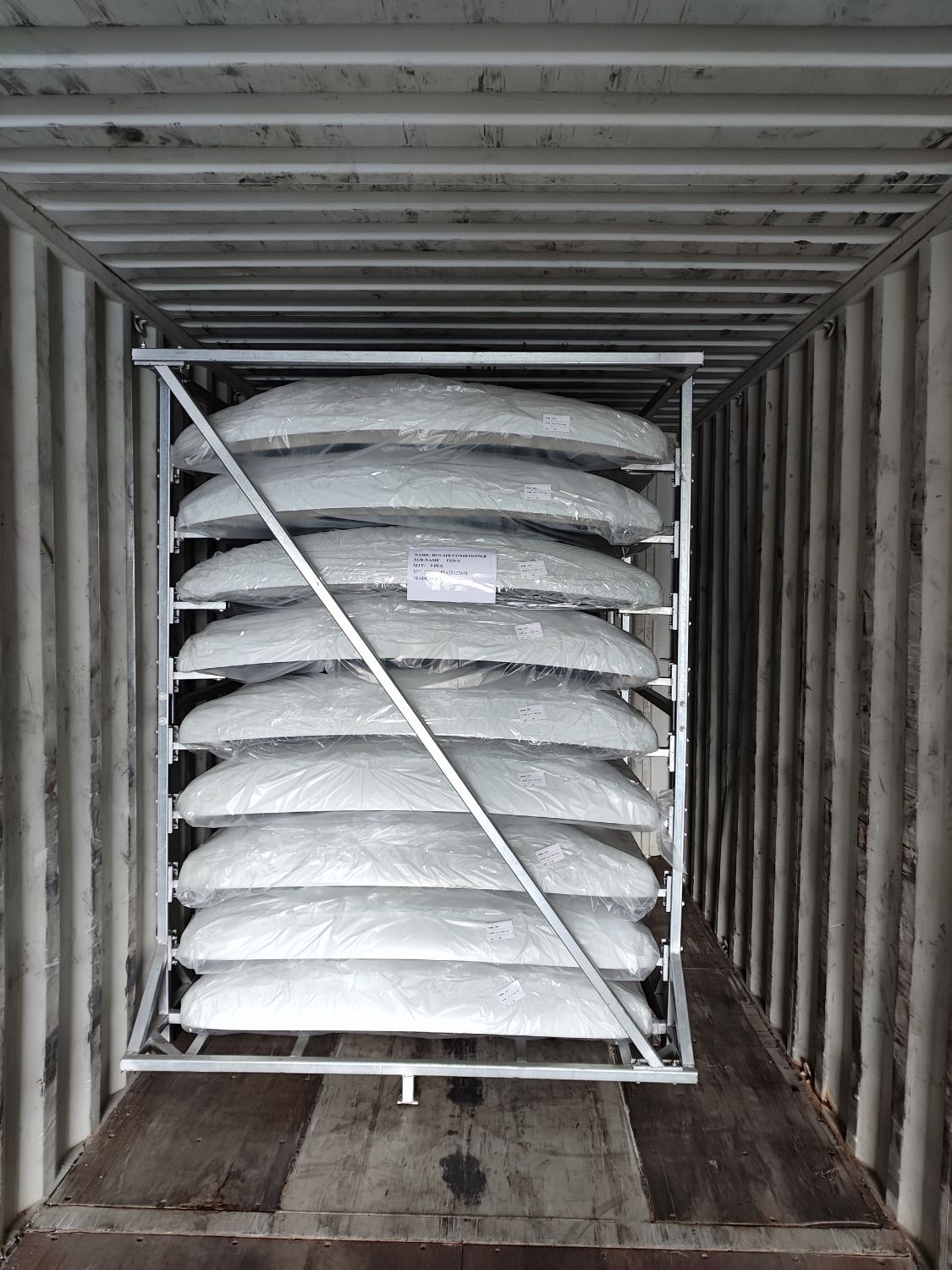 PZD-V Bus Air Conditioning Are Being Prepared for Shipment